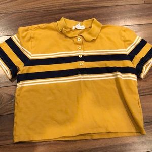 Cropped yellow tee